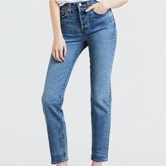 Levi's Wedgie Tapered Leg High Rise Ankle Jeans Size 27 - Picture 2 of 13